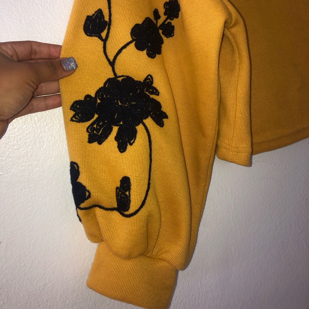 Mustard ruffle blouse - Picture 3 of 7
